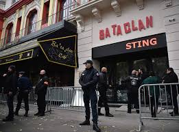 Avec l'abandon des traits d'union, son nom est revenu au mot. Paris Attacks Anniversary Open The Door I Am Here To Rescue You Isis Gunman Told Bataclan Survivor The Independent The Independent