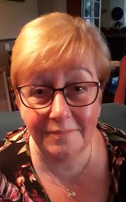 Hallo allemaal! Ik heb gegoogled maar kwam helaas niet zo ver. Waar kan ik  mijn kleding inleveren die ik niet meer gebruik? Een goed doel/kringloop  winkel/ kleding bakken? Wat is er mogelijk