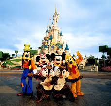 El Paradis Pels Mes Petits Disneyland Mundos Disney Disfraces De Personajes Disney