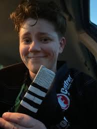 Is it okay to continue jiu-jitsu if the lesions are covered?