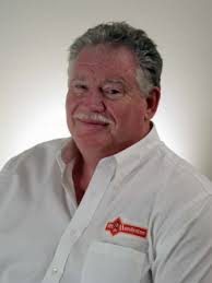 Ex-CEO and fiance are Mr. and Mrs. Handyman