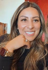 Briana Voss's Instagram, Twitter & Facebook