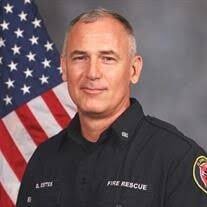 Brandon Estes's Instagram, Twitter & Facebook