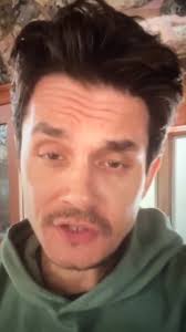 John Mayer trolling the celebs that covered ‘Imagine’ by John Lennon.  #happyathome #arianagrande #fyp #celebs #coronavirus #funny