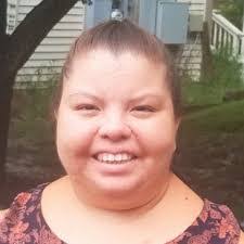 Danielle Bustos's Instagram, Twitter & Facebook