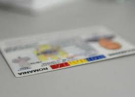 Cartea de identitate este documentul care se eliberează cetățeanului român cu domiciliul în românia.se eliberează pentru prima dată la împlinirea vârstei de 14 ani. Romanii Care Nu Doresc SÄ AibÄ Carte De Identitate ElectronicÄ Cu Cip Integrat Vor Putea Refuza