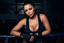 Join to listen to great radio shows, dj mix sets and podcasts. Sexy Amanda Balk Slaat Je Knock Out Met Deze Pikante Foto S Jfk