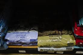 Our grain free dog food recipes are specially crafted to deliver all the great taste and premium nutrition the best dog ever deserves. Popular Grain Free Dog Foods May Be Linked To Heart Disease The New York Times