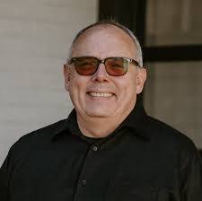 Chris Lefever's Instagram, Twitter & Facebook