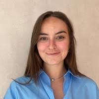 Diane Schweizer's Instagram, Twitter & Facebook