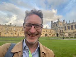 Simon Pennington (@sipennington)