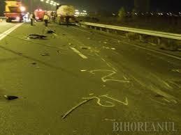 Costume de baie pepco copii ciocan rotopercutor panzer 1250w. Accident Teribil Pe Centura Un Copil De Un An Si Mama Lui Au Murit