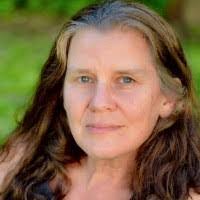 Pamela Noyes's Instagram, Twitter & Facebook