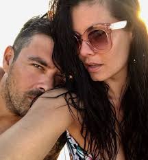 Πέθανε σήμερα σε ηλικία 81 ετών η διάσημη ιταλίδα τραγουδίστρια μαρία ίλβα μπιολκάτι, γνωστή στο κοινό ως μίλβα, μετέδωσαν τα. Maria Korin8ioy H E3omologhsh Ths Gia Thn Apistia Kai To Giannh Aibazh I Love Style