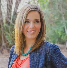 Julie Buchan's Instagram, Twitter & Facebook