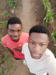 Ma tonga mukanyela Translation: We love you Tongas🤌🙃😂