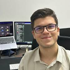 Ryan Machado (@ryangst_)