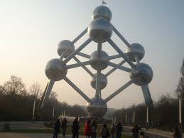 El próximo 6 de agosto se desarrollará toda una accion de contacto en bruselas directo, cara a cara , face to face. Bruselas Belgica Erasmus Foto Brussel