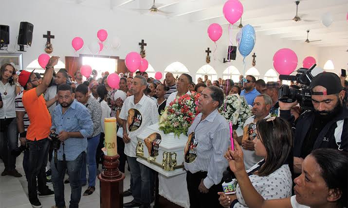 Emely deja una comunidad en luto y con sed de justicia