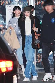 Legendary war' + mnet releases statement. G I Dle Minnie Reveals How Blackpink Lisa Encouraged Her To Stay On The Path Of Debuting Kissasian