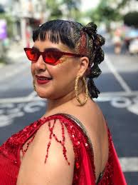 Carnaval em BH: bloco formado por lésbicas e bissexuais, Truck do Desejo  luta contra preconceito