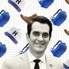 525 likes · 2 talking about this. 6 Travel Essentials From Ty Burrell Of Modern Family The Strategist New York Magazine
