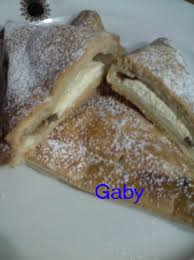 Cozonac (mac, nuca, cacao, simplu cu stafide/rahat) 50 lei/buc (aprox 1kg) branzoice cu branza dulce si stafide 50 lei/10 buc (aprox 1 kg) episodul 1. Foietaj Cu Branza Dulce Si Stafide Foietaj Cu Diverse Umpluturi Gabrielamanolache