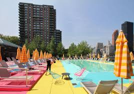 This Gorgeous Rainbow Pool Is Open For Summer At Roosevelt Island Rainbow Pools Manhattan Park Pool