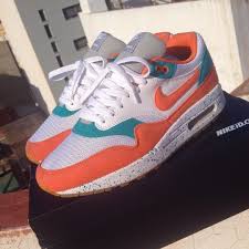 Nike Airmax 1 X Nikeid These Are A Perfect Colour Way For Holiday Season Sho Airmaxalways Nike Sneakers Men Fashion Sneakers Nike Air Max Nike Air Max