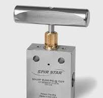 Valvula de Aguja Recta SpirStar Hembra NPT de 1/4 pulg; 2 Vias, 15000 PSI