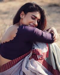 It is because the bar for combat sport films set by ranjith's predecessors was quite low. Sarpatta Parambarai Heroine Dushara Vijayan Photos à®š à®° à®ªà®Ÿ à®Ÿ à®ªà®°à®® à®ªà®° à®¹ à®° à®¯ à®© à®‡à®¤ à®Žà®ª à®ªà®Ÿ à®¯ à®² à®² à®® à®ª à®Ÿ à®Ÿ à®ª à®Ÿ à®Ÿ à®° à®• à®• à®° à®ª à®° à®™ à®• Filmibeat Tamil