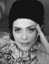 THE WHOLE WORLD HE WHOLE WORLD IN HER HANDS