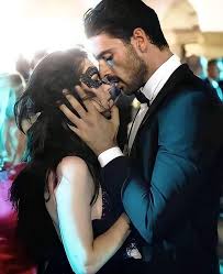 The name massimo's is not only the middle name of our late founder but also means great. Massimo Torricelli Home Facebook