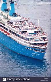 This article is about the businessman. Ajaxnetphoto 1986 Fremantle Australien Entfuhrt Kreuzfahrtschiff Passagiere Kreuzfahrt Schiff Achille Lauro Schiff War Hi Jacked Durch Die Plf Palestine Liberation Front Im Jahr 1985 Foto Jonathan Eastland Ajax Ref 03 35 Stockfotografie