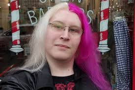 Luana Wells's Instagram, Twitter & Facebook