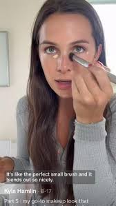 Justine Ellis (justinelynnn)