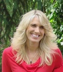 Dawn Andersen's Instagram, Twitter & Facebook