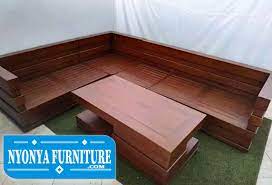 Bangku taman rumah minimalis merupakan bagian dari kumpulan furniture kami mengenai model kursi outdoor untuk ditempatkan pada taman minimalis dengan menggunakan kategori furniture yang tepat yaitu bangku taman,furnitur taman,kursi outdoor,kursi taman,kursi taman kayu jati,kursi taman. Kursi Tamu Kayu Jati Ukir Minimalis Jepara Terbaik 500 Update 2020