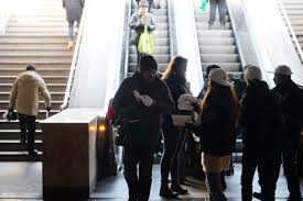 Zona seismică vrancea este cea mai importantă, prin energia cutremurelor produse, extinderea ariei lor de macroseismicitate și caracterul persistent și concentrat al epicentrelor. Bucurestenii Spun CÄƒ Au ResimÅ£it Din Plin Cutremurul Din Zona Vrancea Cele DouÄƒ Axe Rosii De Cutremur Din Romania Lista Imobilelor Expertizate Si Incadrate In Clase De Risc Seismic Din Bucuresti