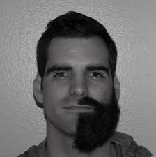 Garka Gadhka Ama Gerka Mawaxaa intaas loo yaqaan marka uu timo leeyahay  mise marka uusan Timo laheyn? Bal iisheeg adiga waxa aad utaqaan marka uu  Garka Timo leeyahay iyo Marka uusan laheyn.