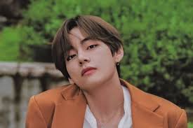 Kim taehyung is a member of the popular band bts. Ulang Tahun Ke 25 V Bts Jadi Idol Pertama Muncul Di Burj Khalifa