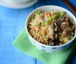 Berikut ini resep nasi goreng kambing seperti dalam buku aroma rasa kuliner indonesia: Resipi Nasi Goreng Daging Bersama Kacang Panjang Ringkas Pedas Sedap