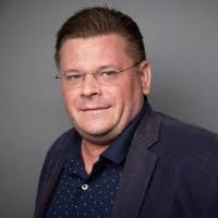 8 "Christopher Binder" profiles