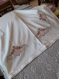 hurriyet mahallesi icinde masa ortusu letgo masa