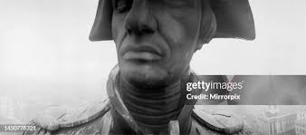 109 Statue Cleaner Stock Photos, High-Res Pictures, and Images