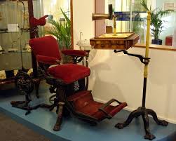 Vintage Dental Chair At The British Dental Association Museum Marylebone London W1 Chair Dentist Dental