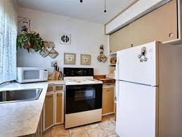 before & after: a 1950s house gets a