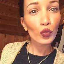 Samantha Wimmer's Instagram, Twitter & Facebook