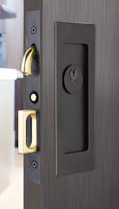 Emtek 2113 7 1 4 Height Keyed Entry Pocket Door Mortise Lock From The Modern Re Oil Rubbed Bronze Pocket Doo Porte Camouflee Poignee De Porte Pocket Door Lock