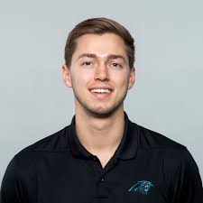 Zach Goins's Instagram, Twitter & Facebook